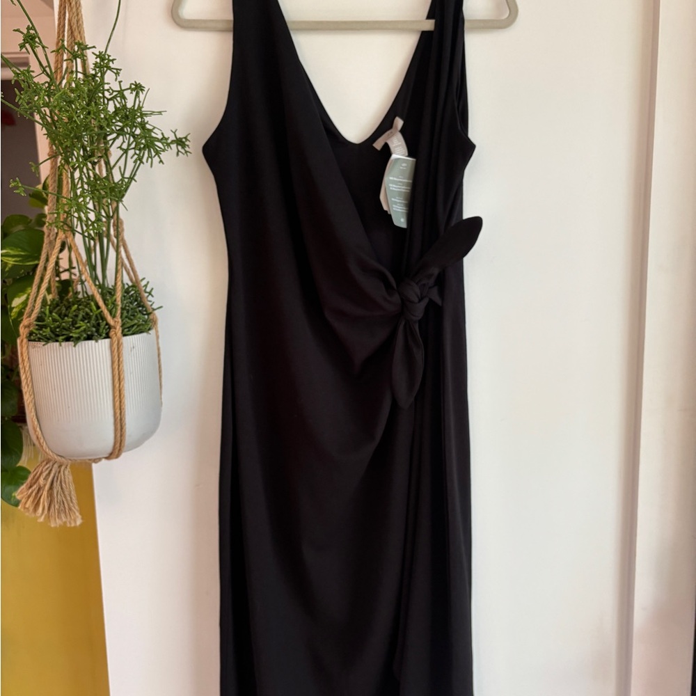 H&M Black Asymmetrical Dress